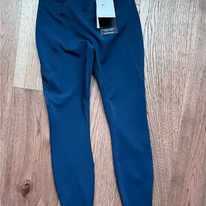 Nike Dry Fit Leggings 7/8 Length Size XS